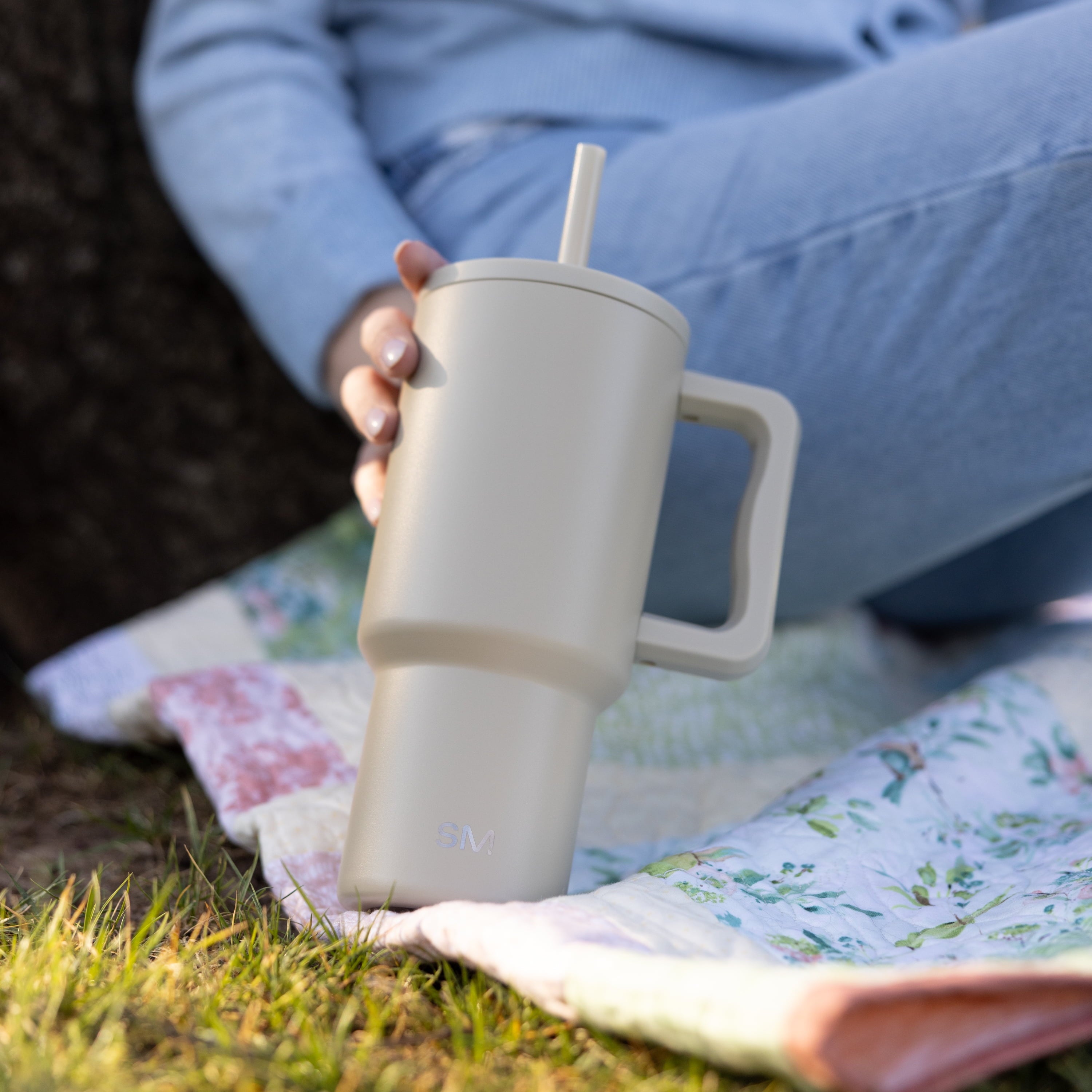 Simple Modern 30 fl oz Insulated Stainless Steel Trek Tumbler with Straw Lid | Seaglass Sage and Cream Checkmate C690C