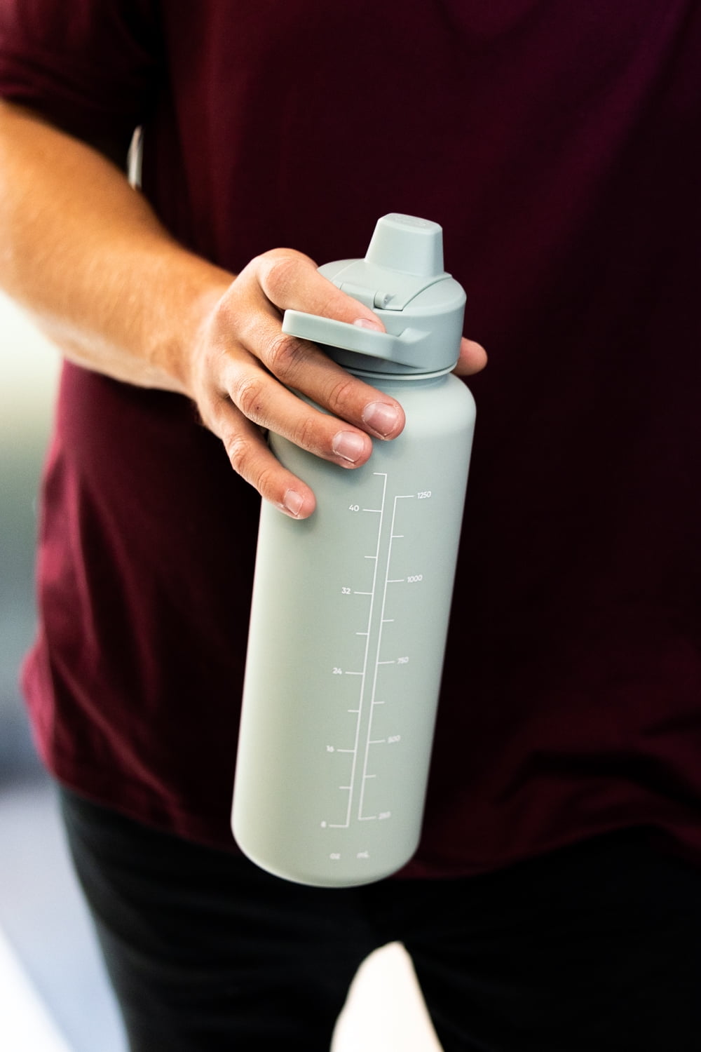Simple Modern 48 fl oz Reusable Tritan Summit Water Bottle with Silicone Straw Lid|Seaglass Sage C402T