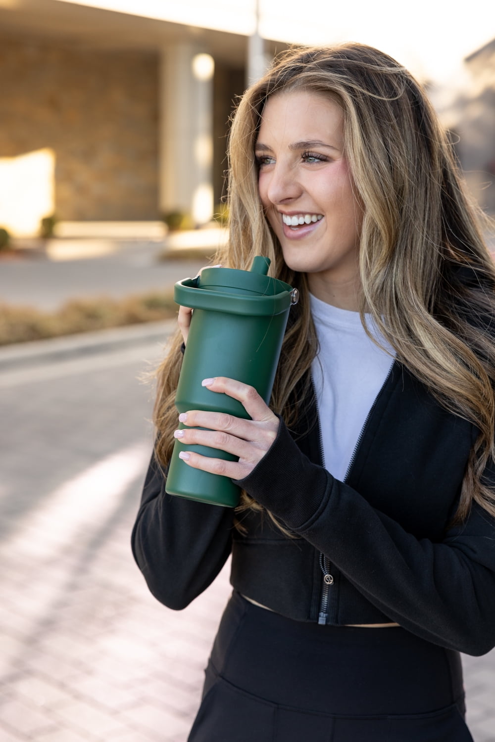 Simple Modern 30 fl oz Insulated Stainless Steel Trek Pivot Tumbler with Straw Lid and Top Handle|Forest C400S