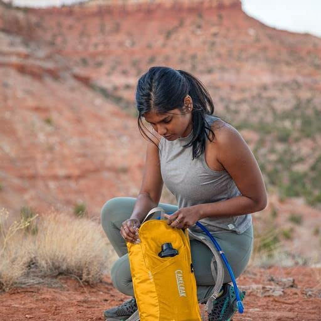 CamelBak Arete 14 50oz Color: Indigo Bunting/Silver C280G
