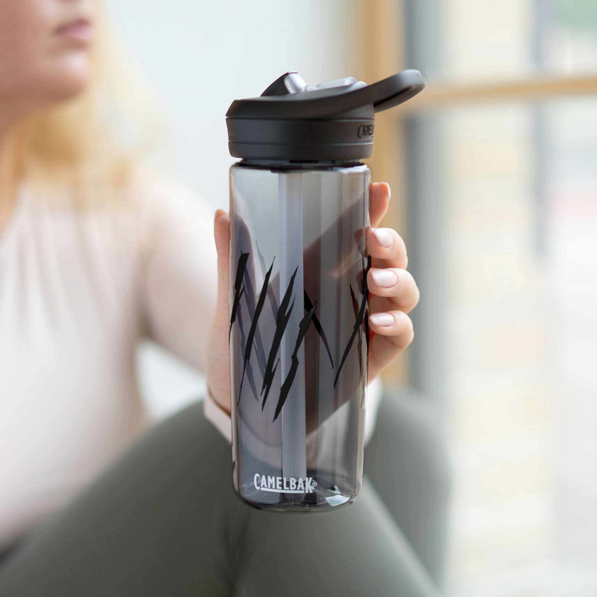 Effete Feline Claw Marks Scratch CamelBak Eddy®  Water Bottle, 20oz\25oz C308H