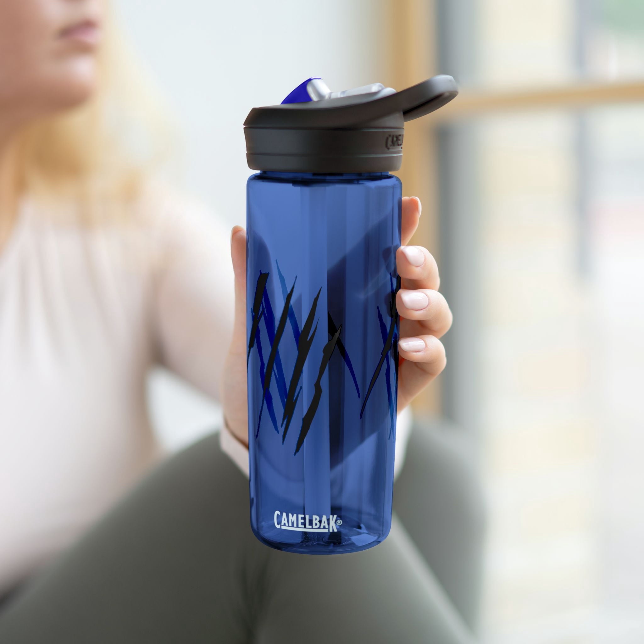Effete Feline Claw Marks Scratch CamelBak Eddy®  Water Bottle, 20oz\25oz C308H