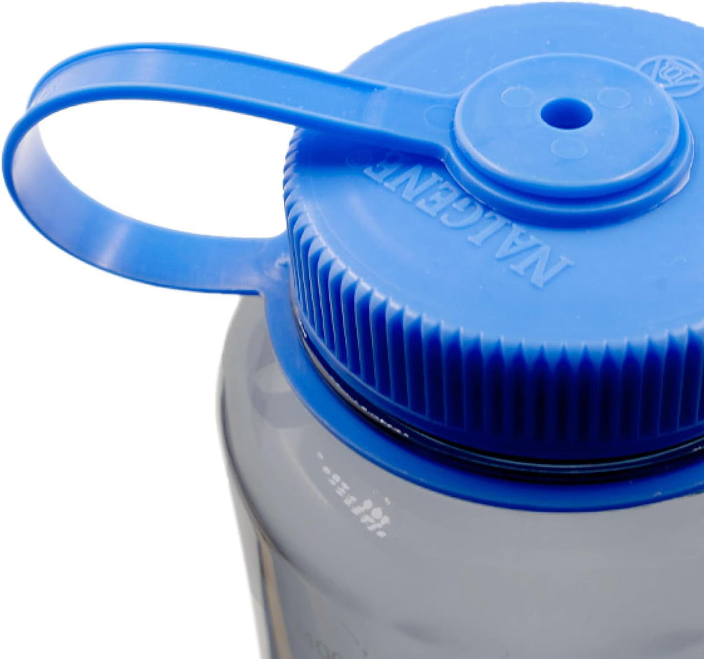 Nalgene Sustain Tritan BPA-Free Water Made with Material Derived from 50% Plastic Waste (using ISCC certified mass balance), 48 OZ, Wide Mouth, Cerulean C149G