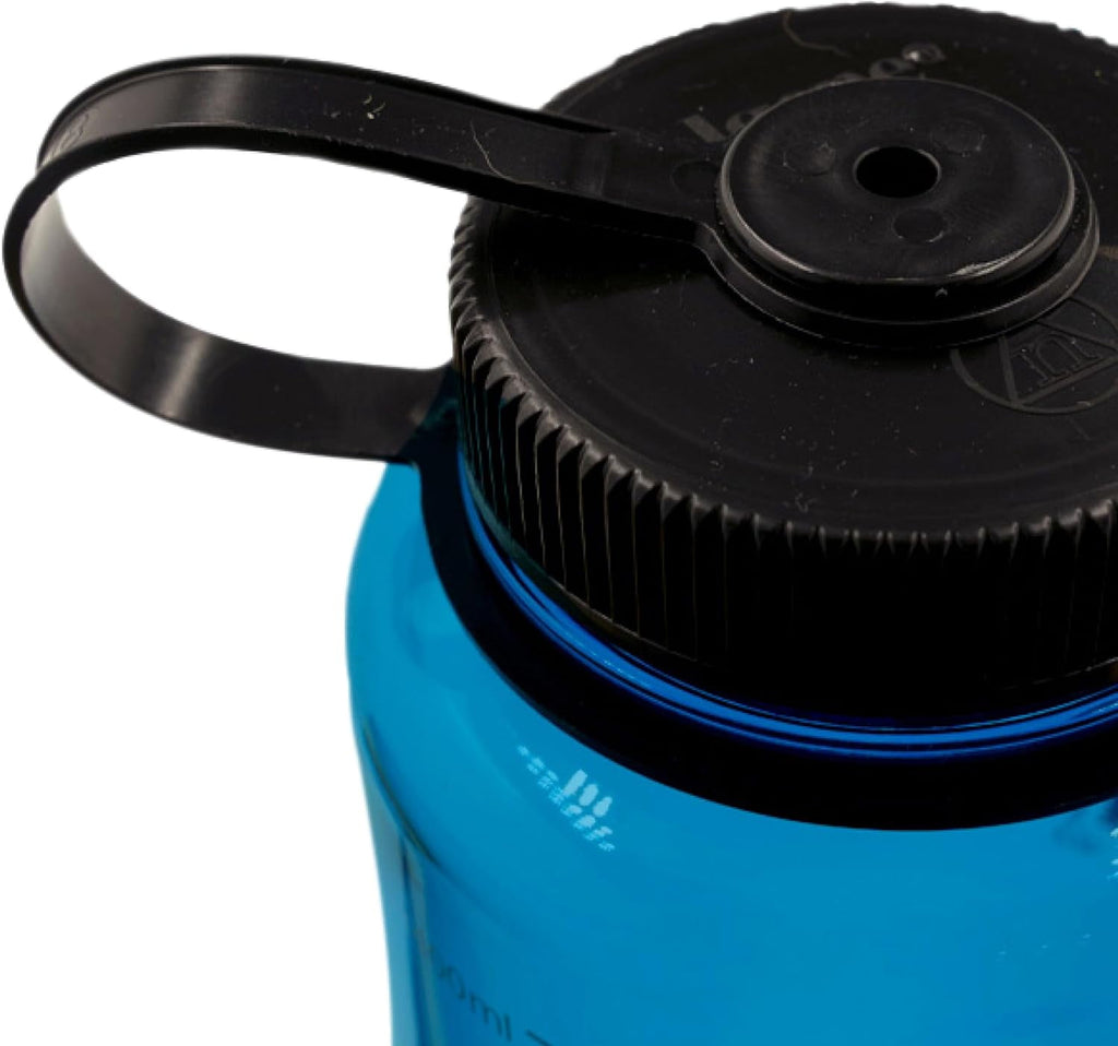 Nalgene Sustain Tritan BPA-Free Water Made with Material Derived from 50% Plastic Waste (using ISCC certified mass balance), 48 OZ, Wide Mouth, Cerulean C149G