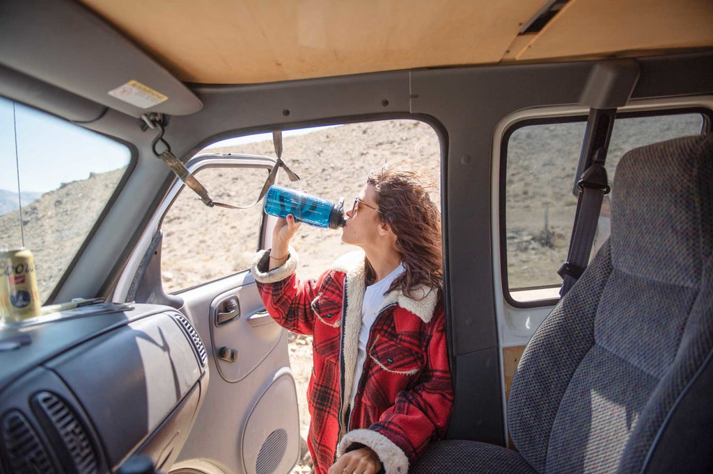 Camelbak Thrive™ Chug 50oz Water Bottle, Charcoal C273N