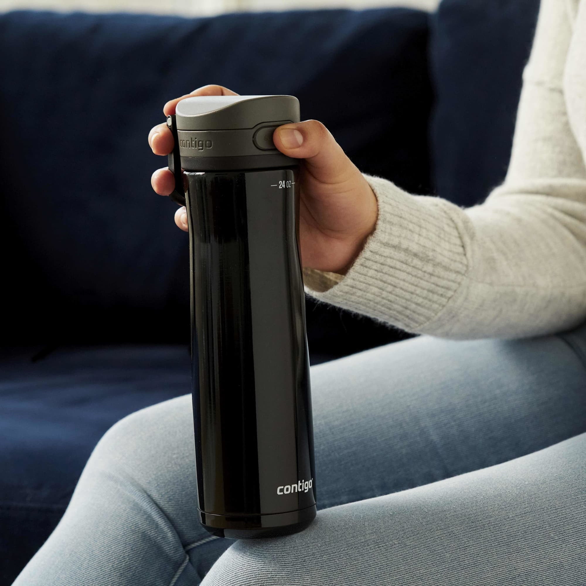 Contigo Jackson Chill Bundle 2 Water Bottles Black 24oz and Blueberry 20oz with Autopop Lid C088R