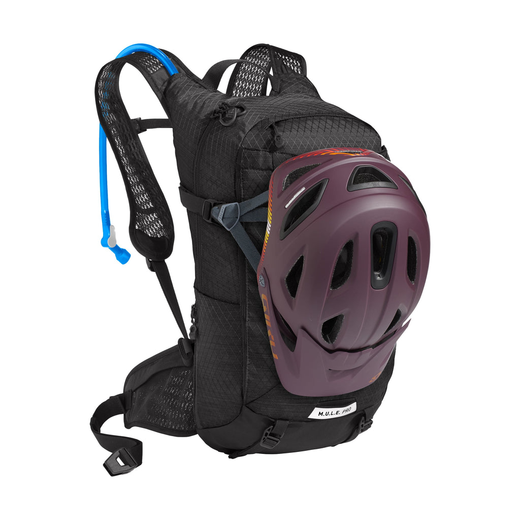 Camelbak Women's M.U.L.E.® Pro 14 100oz Hydration Pack, Black/White C271L