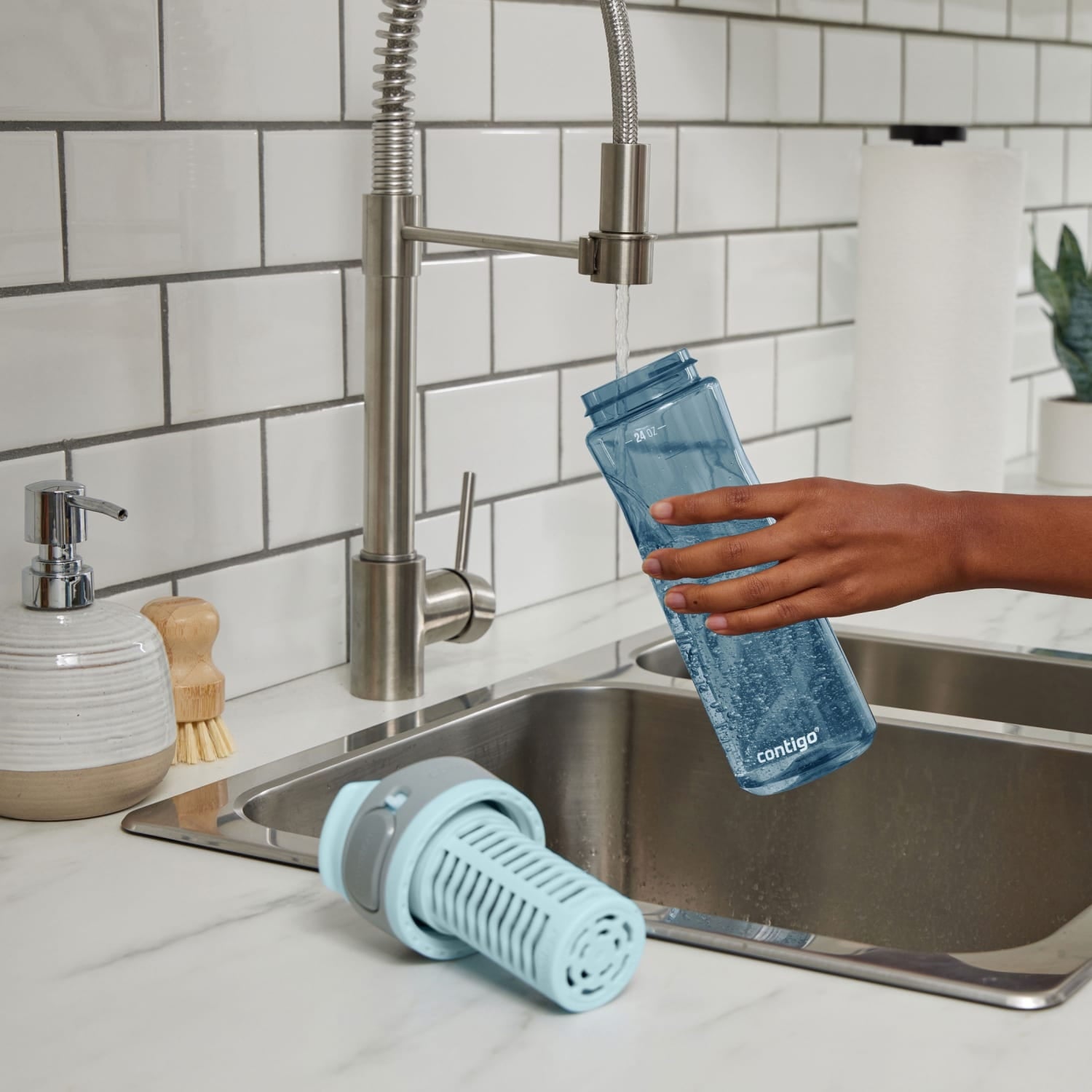 (2 pack) Contigo Clybourn Plastic FreeFlow Filter Water Bottle with AUTOSEAL Lid 24 oz., Dark Ice, with Replacable Filter C062U