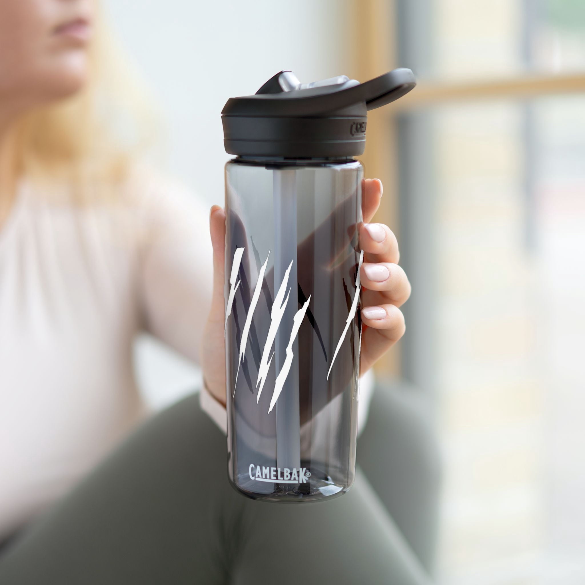 Effete Feline Claw Marks Scratch CamelBak Eddy®  Water Bottle, 20oz\25oz C307Q