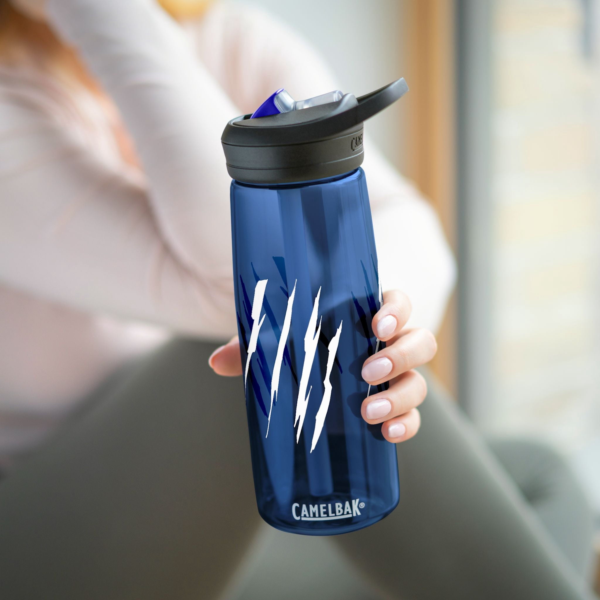 Effete Feline Claw Marks Scratch CamelBak Eddy®  Water Bottle, 20oz\25oz C307Q