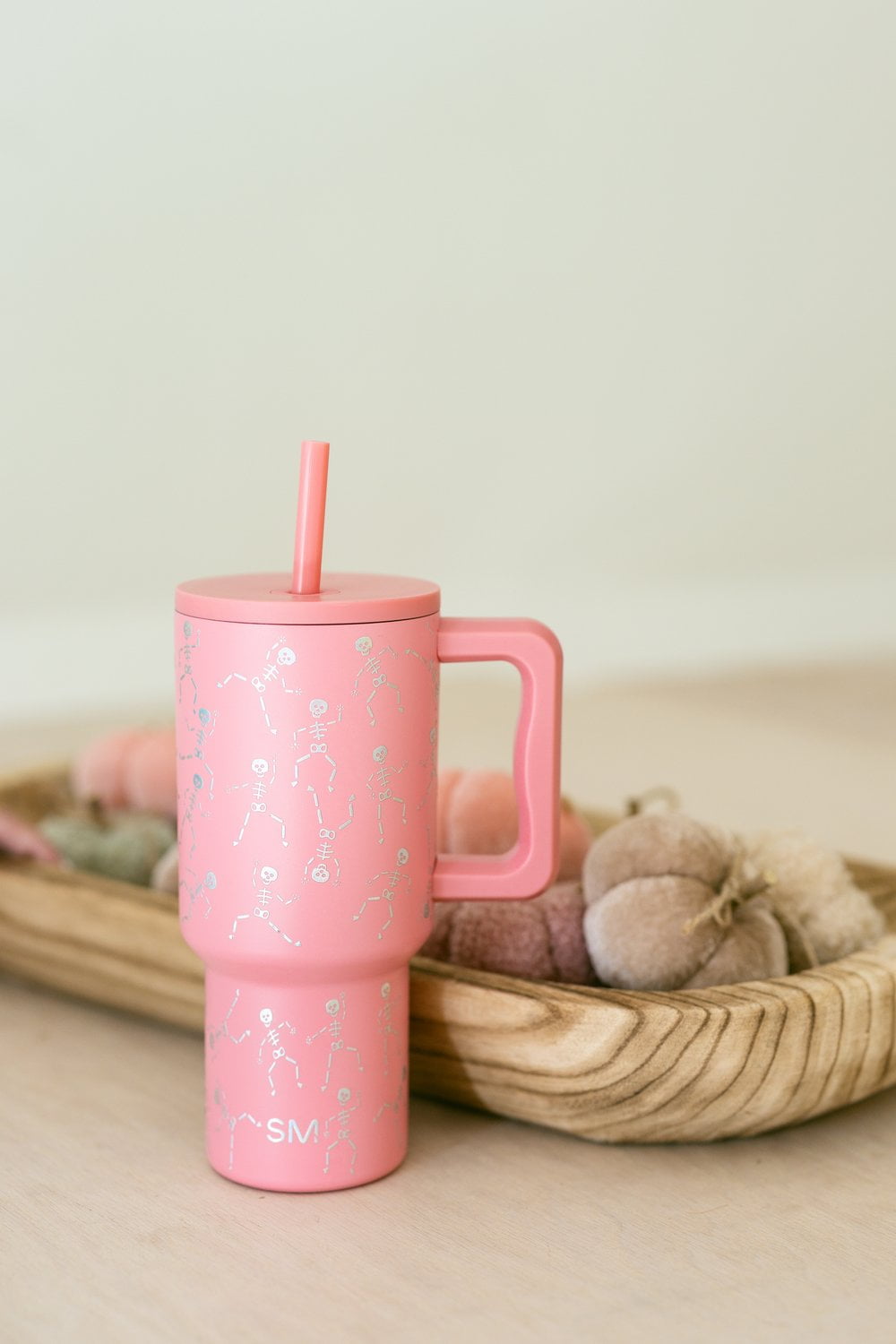 Simple Modern 30 fl oz Insulated Stainless Steel Trek Tumbler with Straw Lid | Seaglass Sage and Cream Checkmate C690C